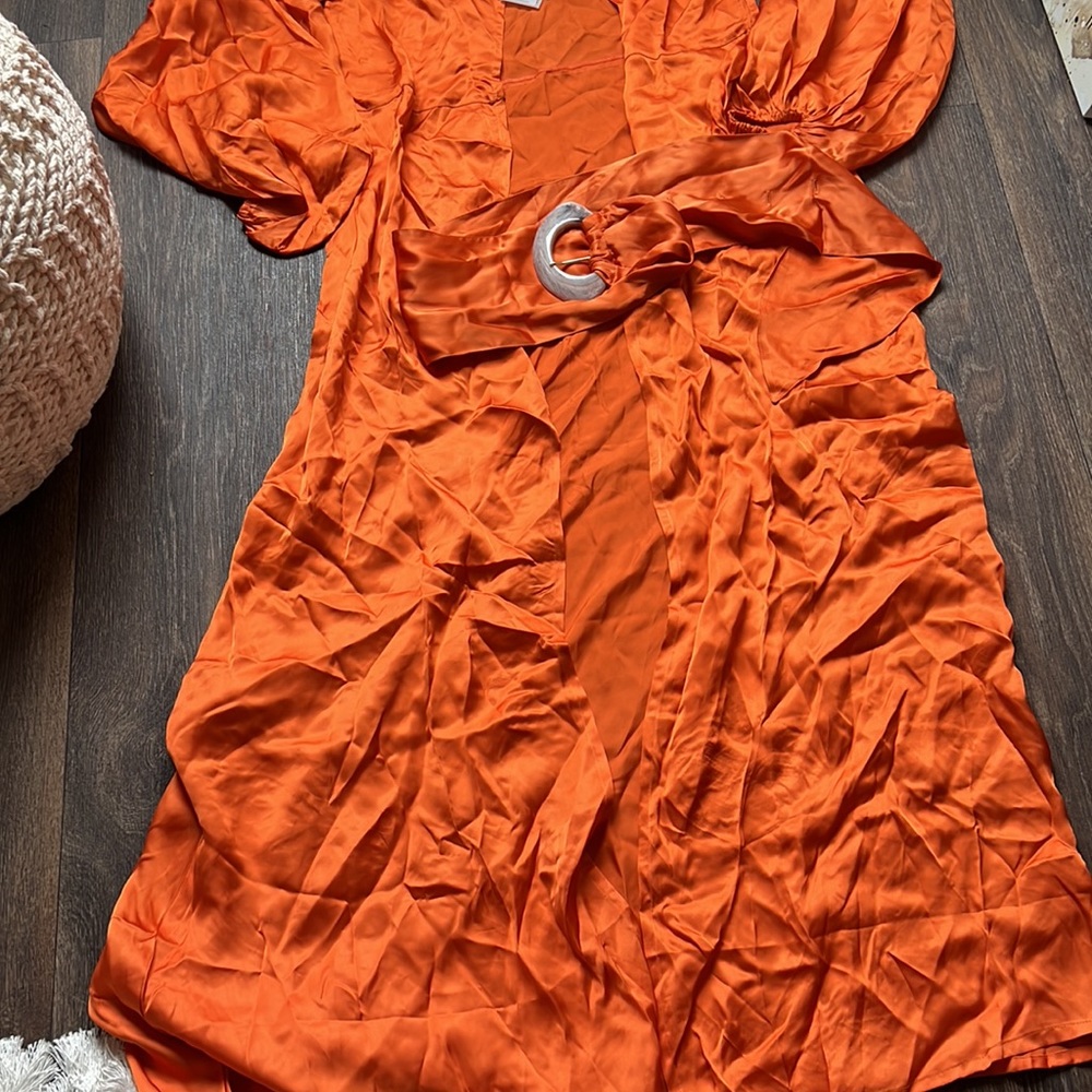 Amber Robe Dress - Picture 3 of 8